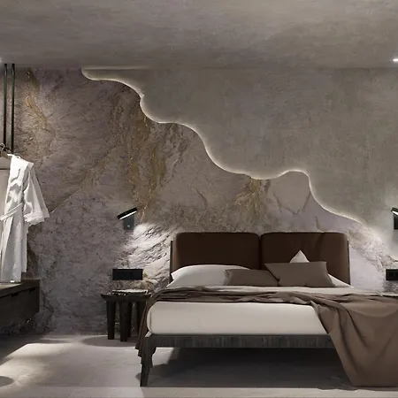 Aparthotel Theretra Center