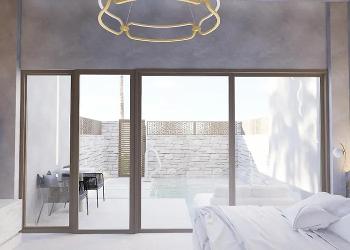 Theretra Center Апарт-отель 4*