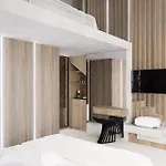Theretra Center アパートホテル 4*