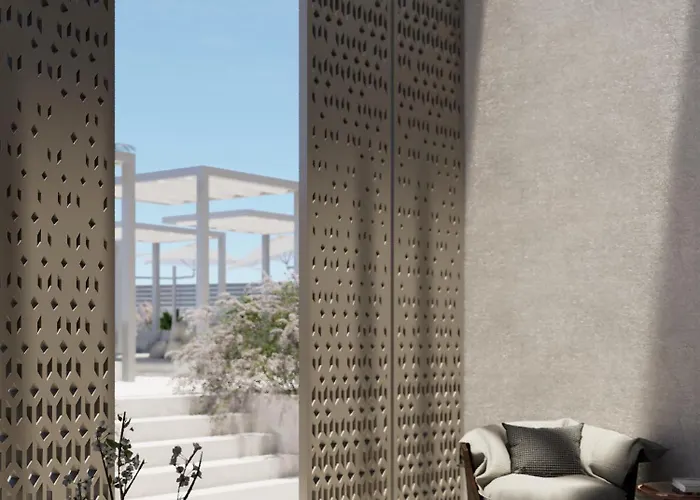 Theretra Center Aparthotel 4*